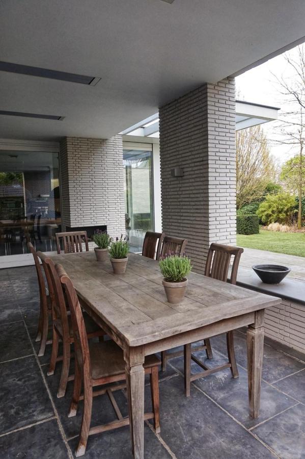 Bed & Wellness Boxtel, Luxe Kamer Met Airco En Eigen Badkamer, Ligbad Exterior photo