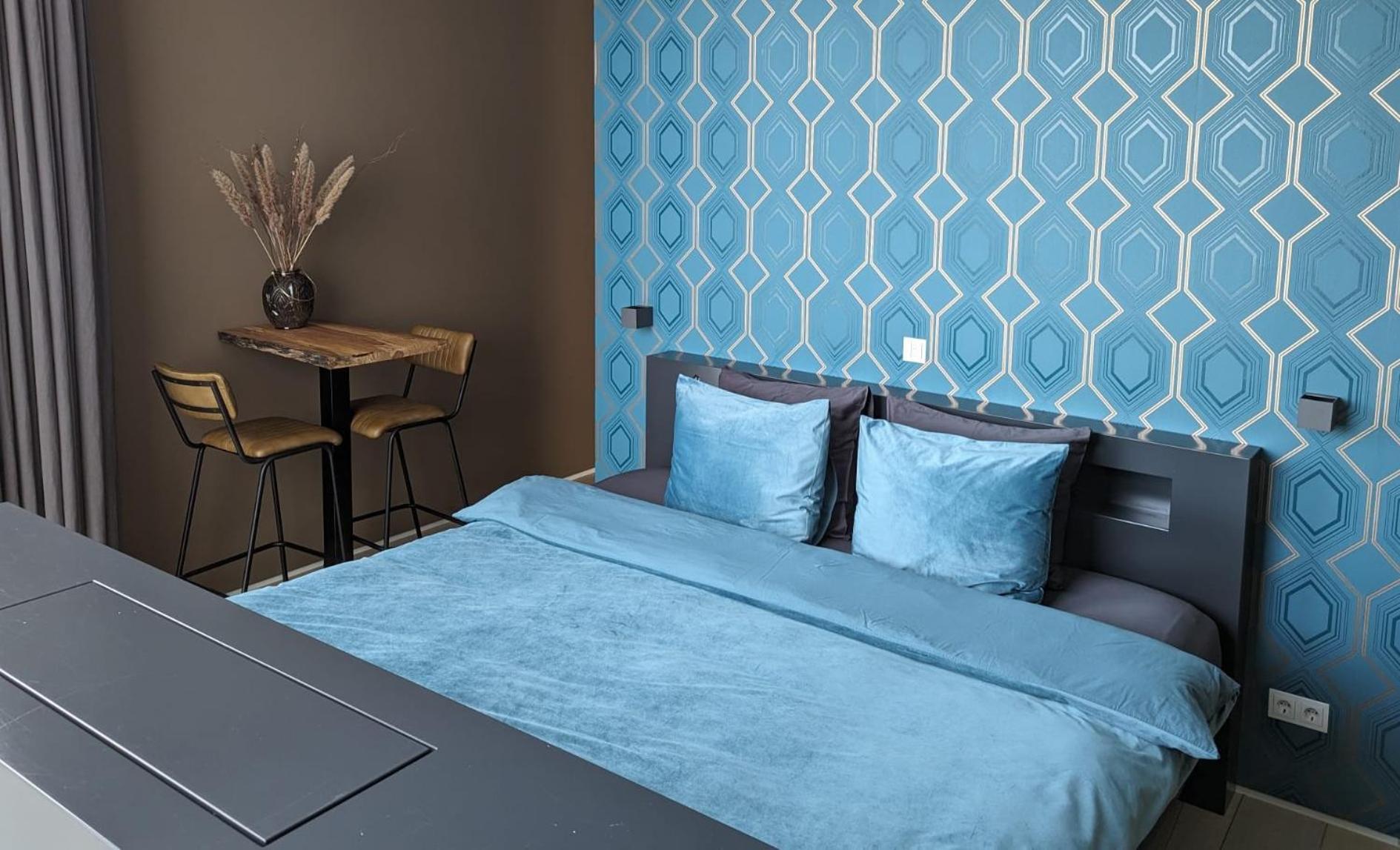 Bed & Wellness Boxtel, Luxe Kamer Met Airco En Eigen Badkamer, Ligbad Exterior photo